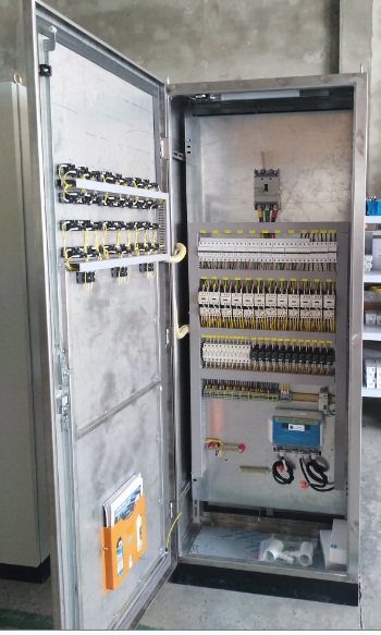 生態(tài)綠化電控柜